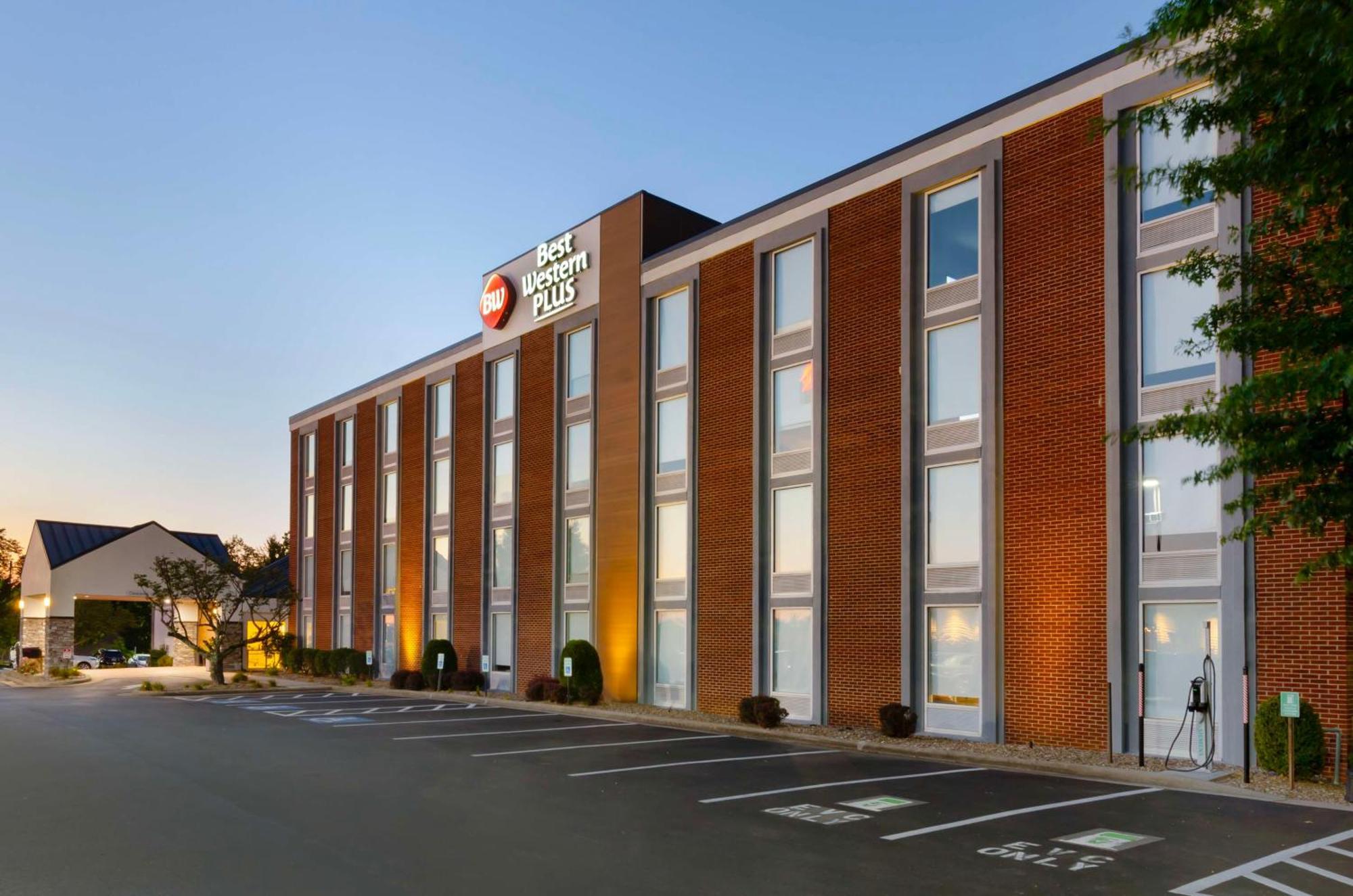 Best Western Plus Beckley Inn Exterior foto